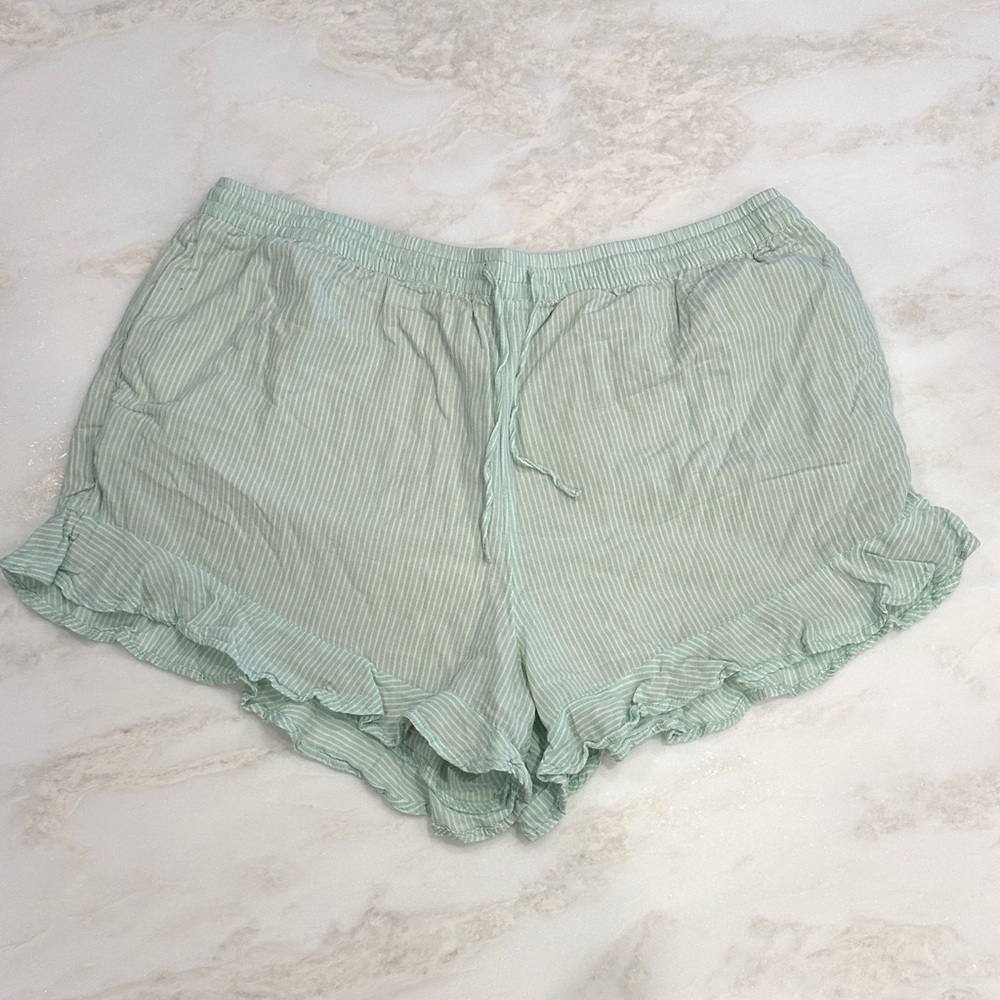 American Eagle Outfitters Light Green Striped Lined Shorts w Ruffle Hem Size XXL